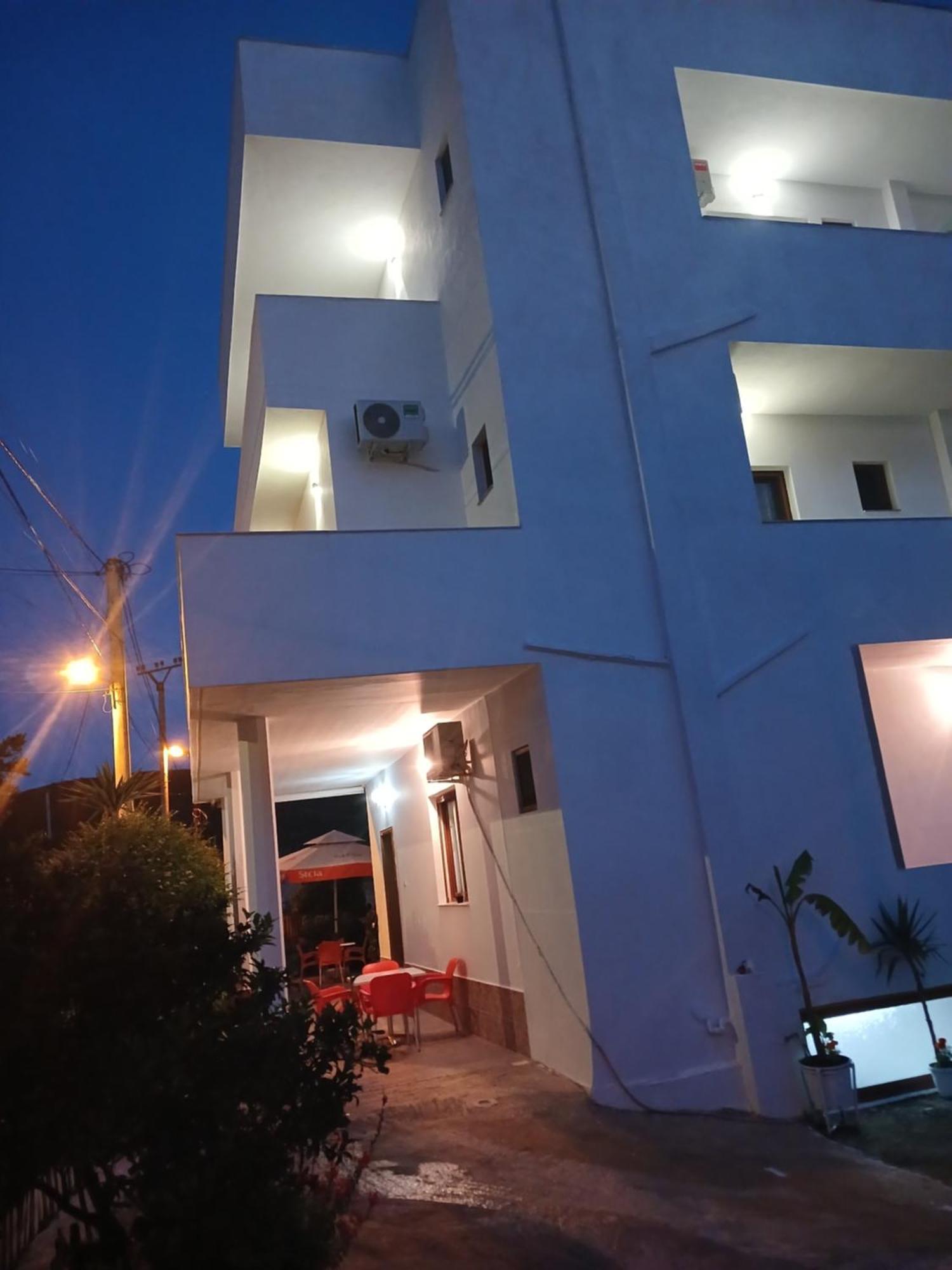 Vila Hergi Σαράντα Εξωτερικό φωτογραφία