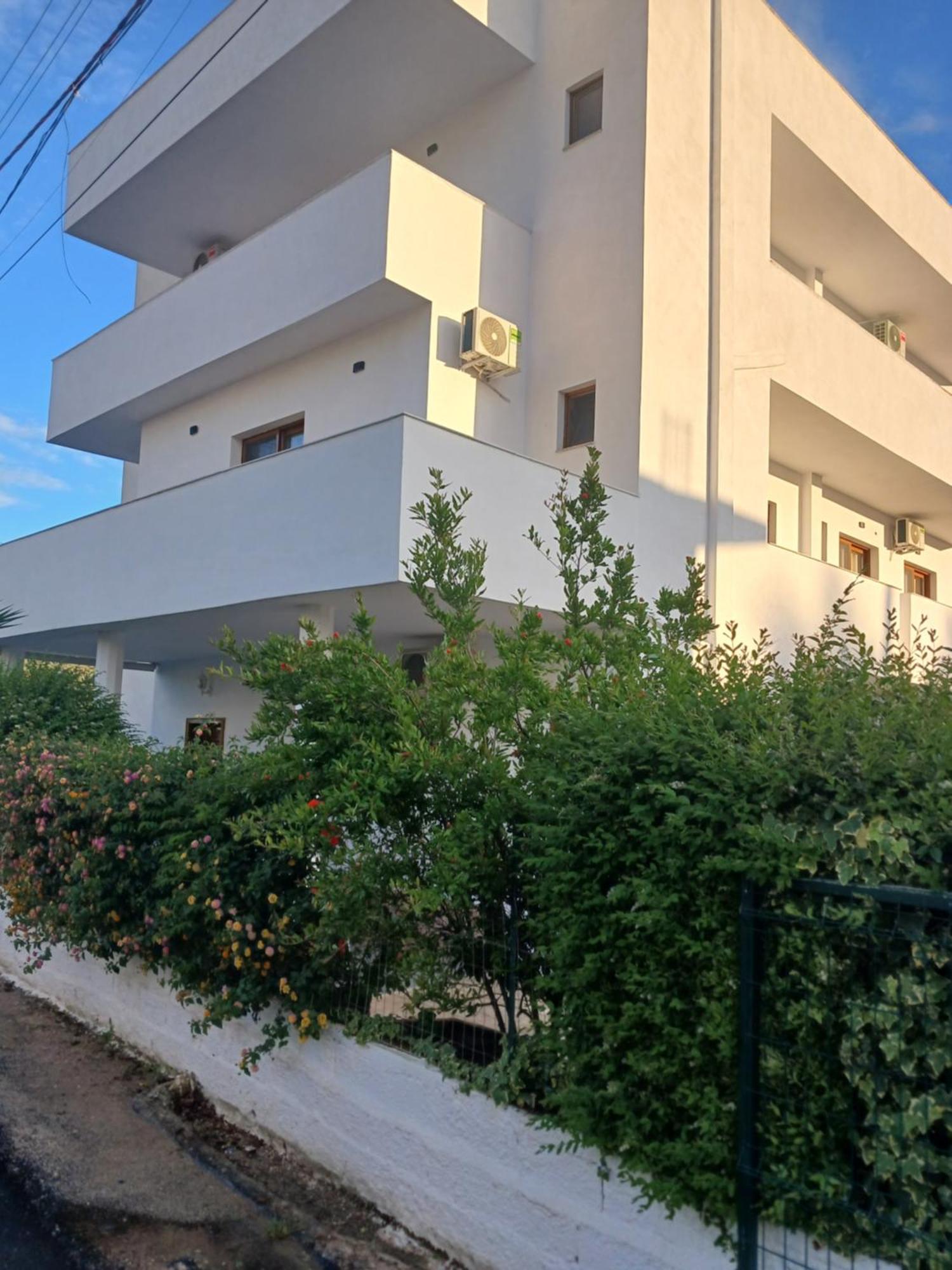 Vila Hergi Σαράντα Εξωτερικό φωτογραφία